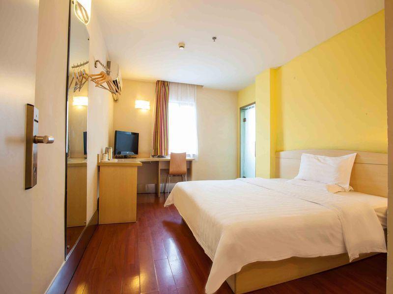 7 Days Inn Tianjin Tweleve Jing Road 外观 照片